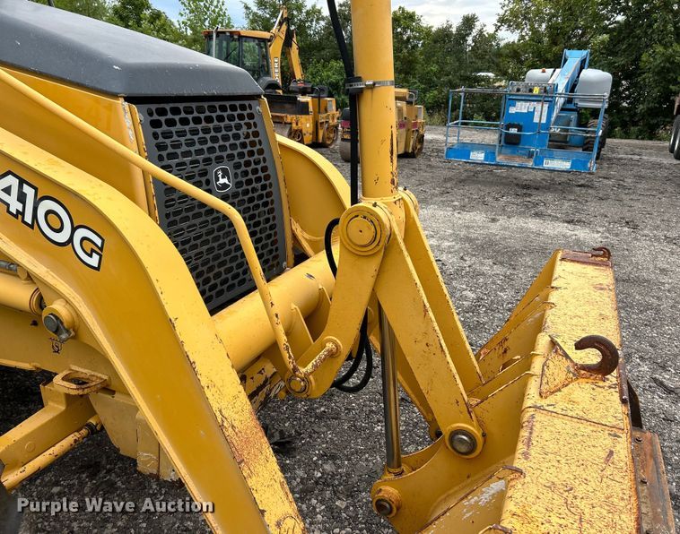 image for item EK3035 2005 John Deere  410G backhoe