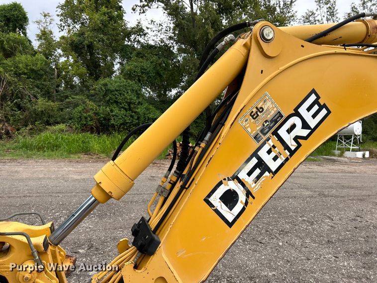 image for item EK3035 2005 John Deere  410G backhoe