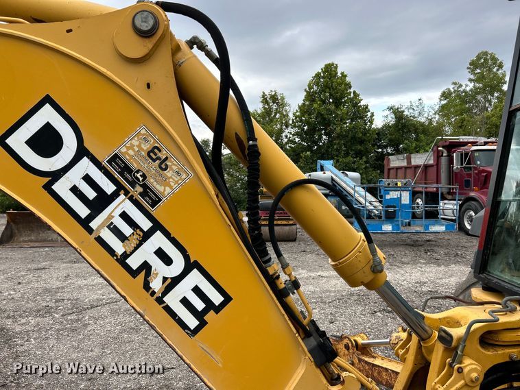 image for item EK3035 2005 John Deere  410G backhoe
