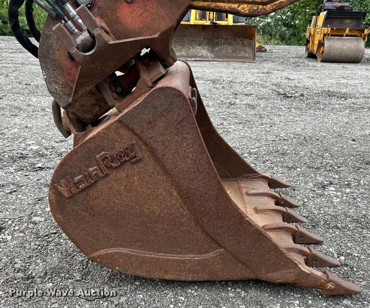 image for item EK3035 2005 John Deere  410G backhoe