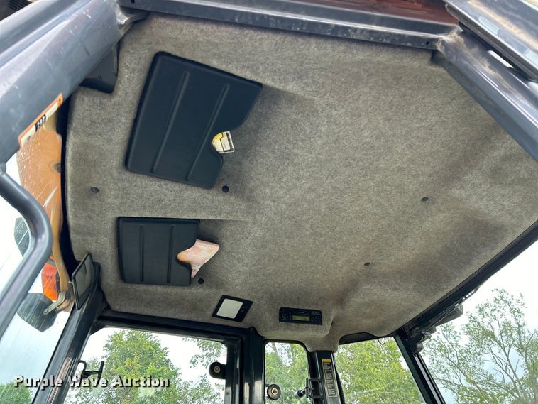 image for item EK3035 2005 John Deere  410G backhoe