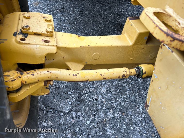 image for item EK3035 2005 John Deere  410G backhoe