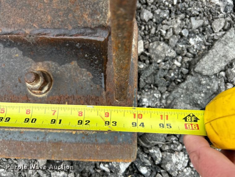 image for item EK3036 2003 John Deere  410G backhoe