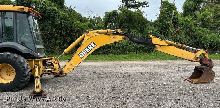 image for item EK3036 2003 John Deere  410G backhoe