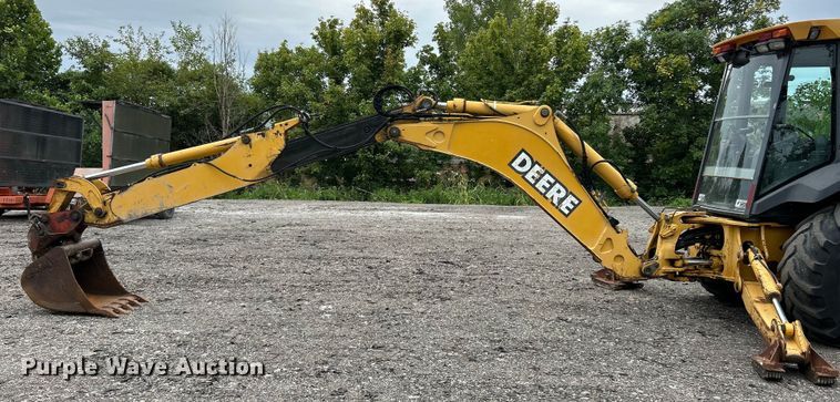 image for item EK3036 2003 John Deere  410G backhoe