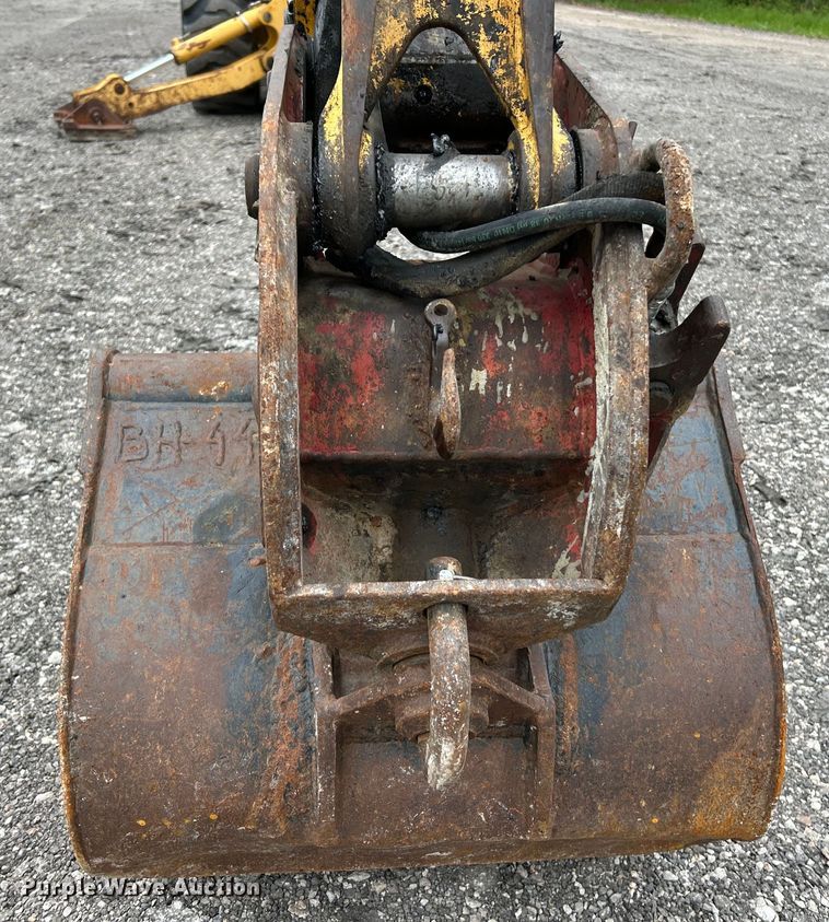 image for item EK3036 2003 John Deere  410G backhoe