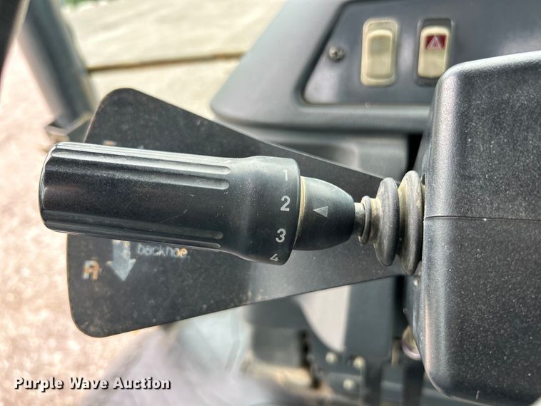 image for item EK3036 2003 John Deere  410G backhoe