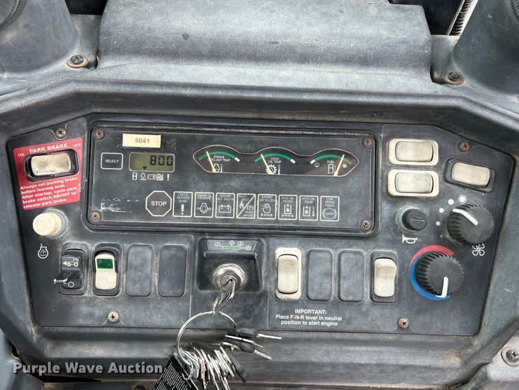 image for item EK3036 2003 John Deere  410G backhoe