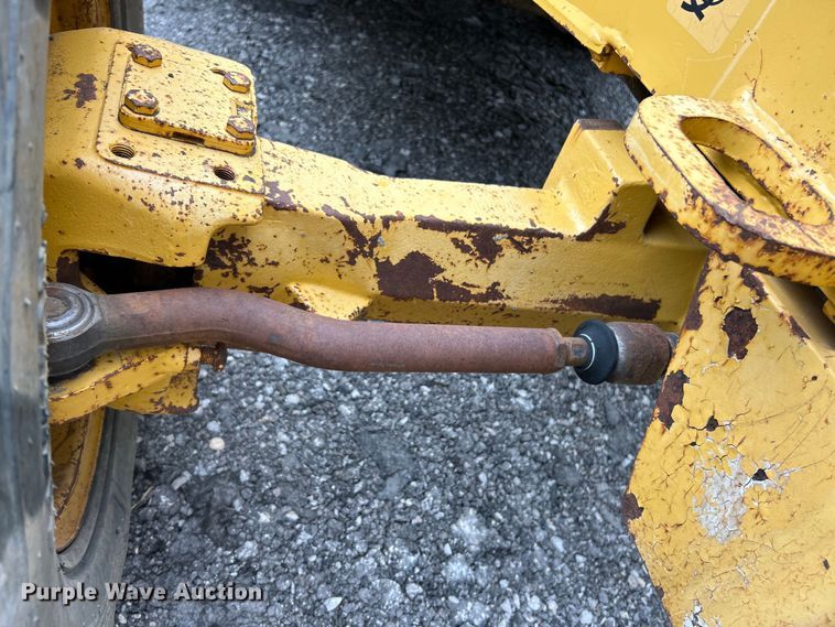 image for item EK3036 2003 John Deere  410G backhoe