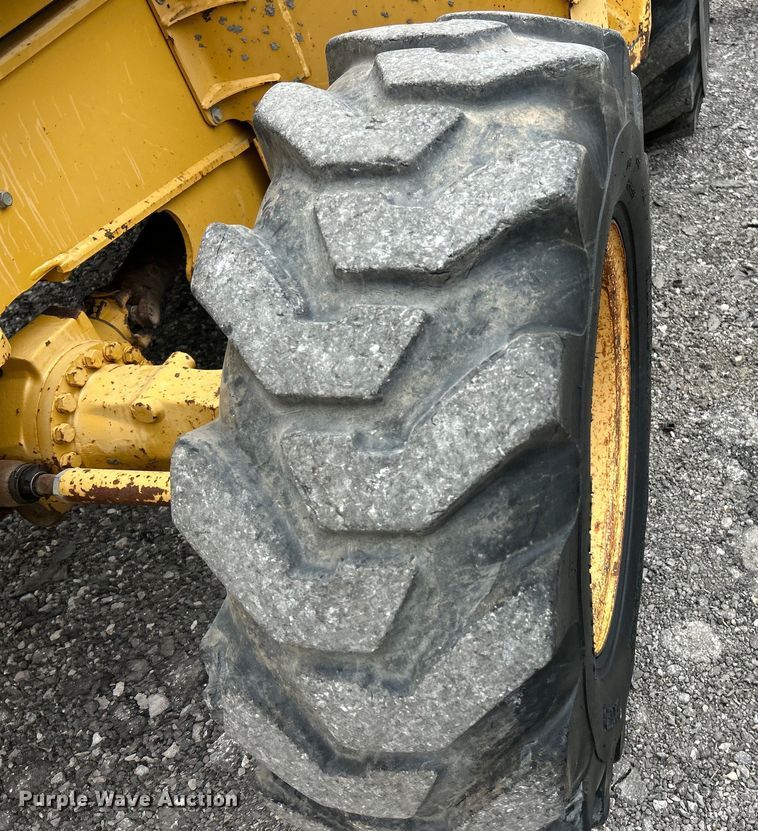 image for item EK3036 2003 John Deere  410G backhoe