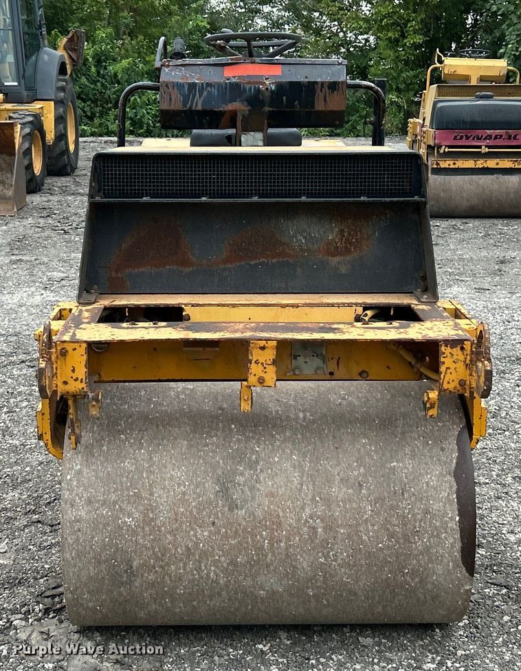 image for item EK3037 1986 Dynapac  CC10 double drum vibratory roller