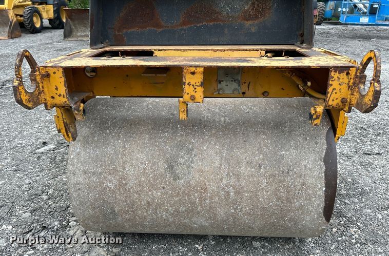 image for item EK3037 1986 Dynapac  CC10 double drum vibratory roller