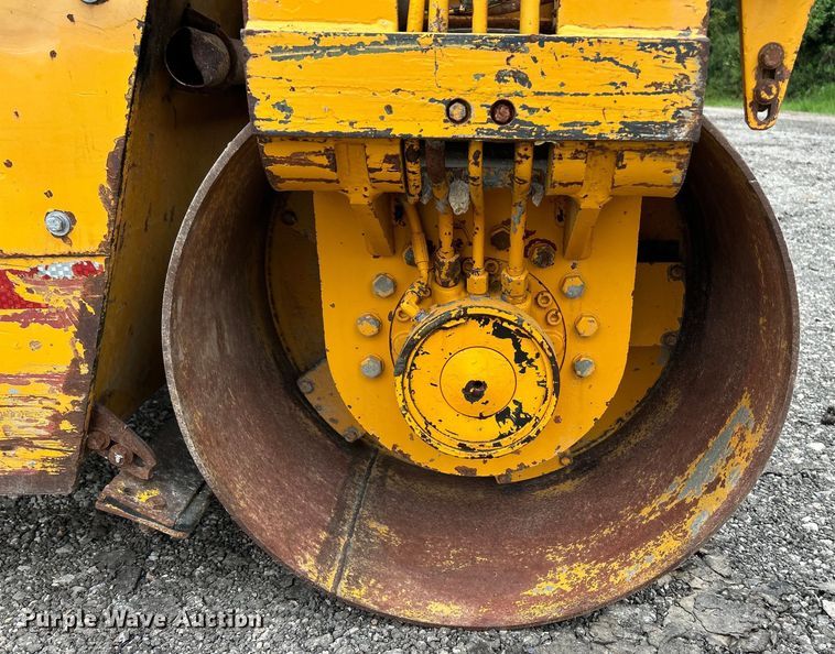 image for item EK3037 1986 Dynapac  CC10 double drum vibratory roller