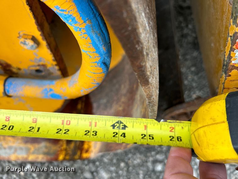 image for item EK3037 1986 Dynapac  CC10 double drum vibratory roller