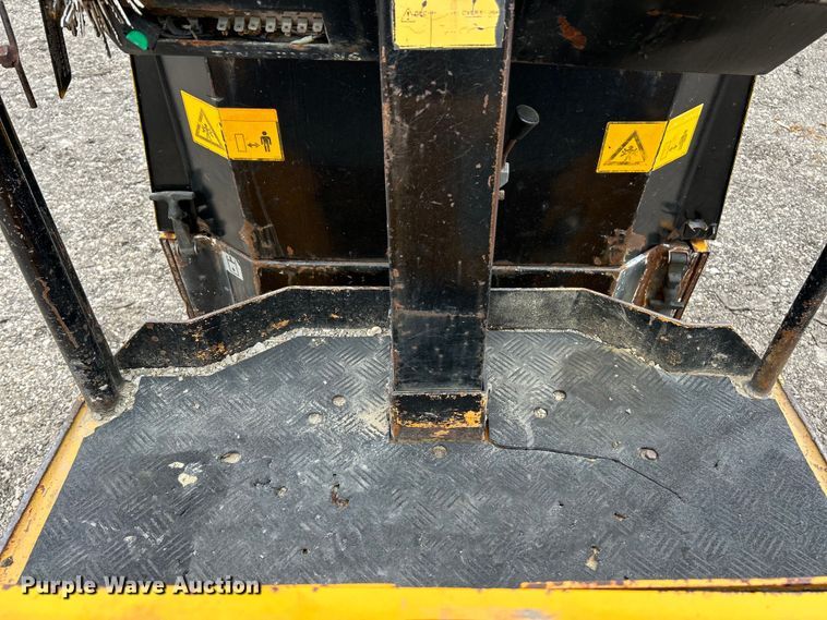 image for item EK3037 1986 Dynapac  CC10 double drum vibratory roller