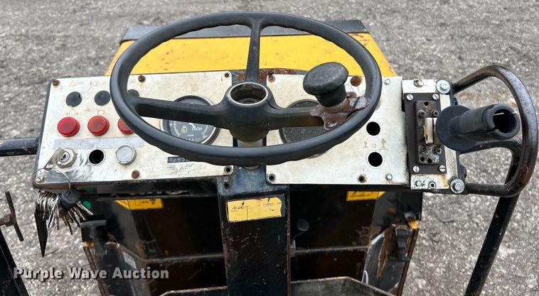 image for item EK3037 1986 Dynapac  CC10 double drum vibratory roller