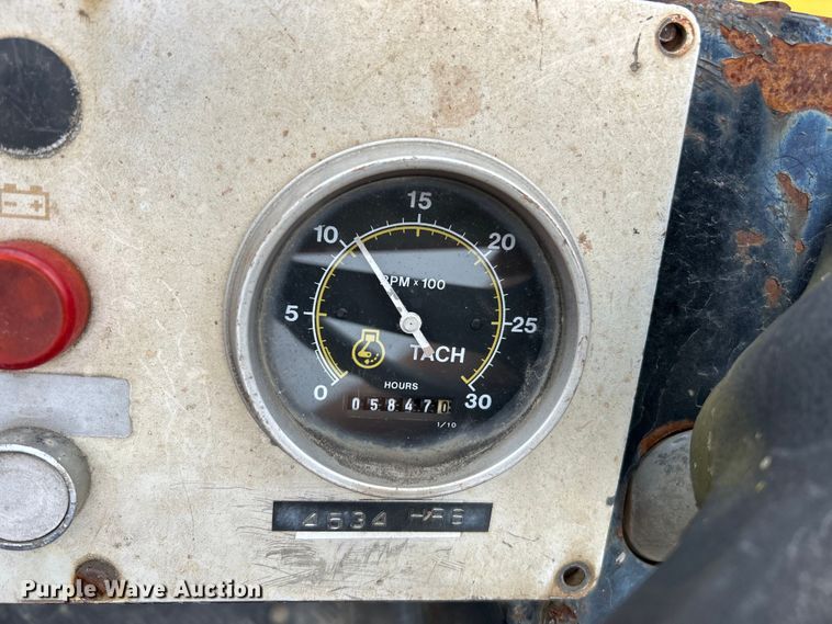 image for item EK3037 1986 Dynapac  CC10 double drum vibratory roller