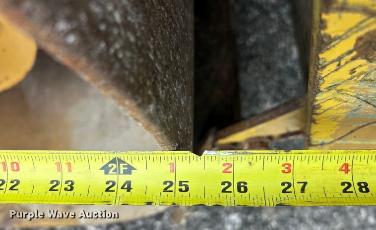 image for item EK3038 1986 Dynapac  CC10 double drum vibratory roller