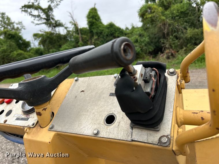 image for item EK3038 1986 Dynapac  CC10 double drum vibratory roller