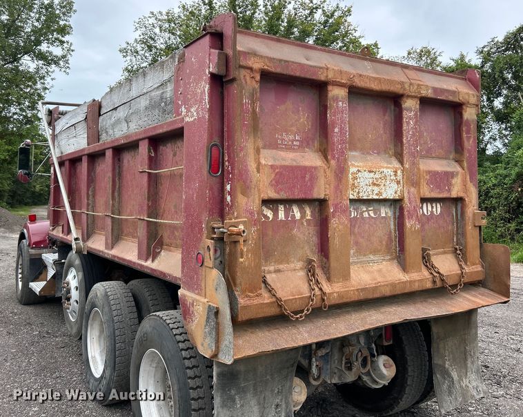 image for item EK3039 2000 Kenworth T800 dump truck