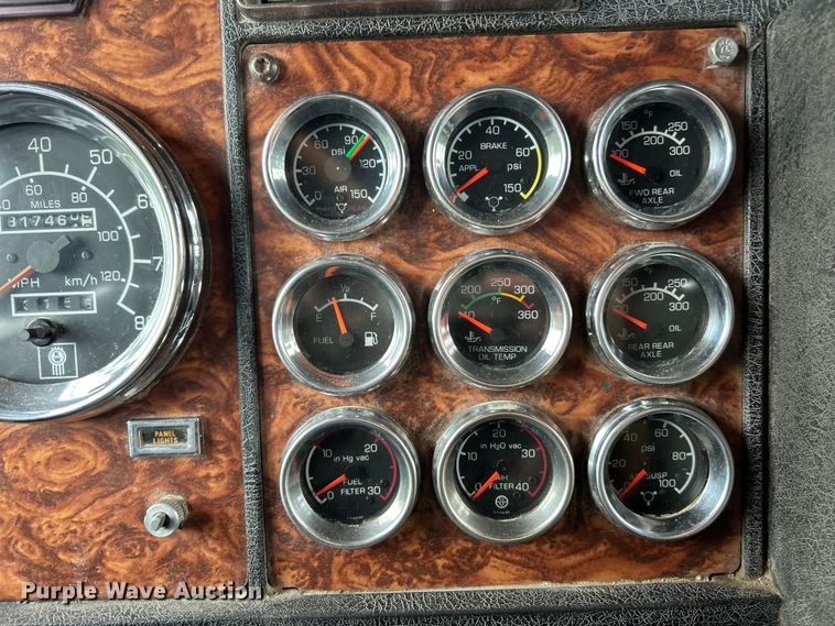 image for item EK3039 2000 Kenworth T800 dump truck