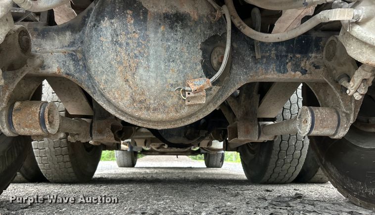 image for item EK3039 2000 Kenworth T800 dump truck