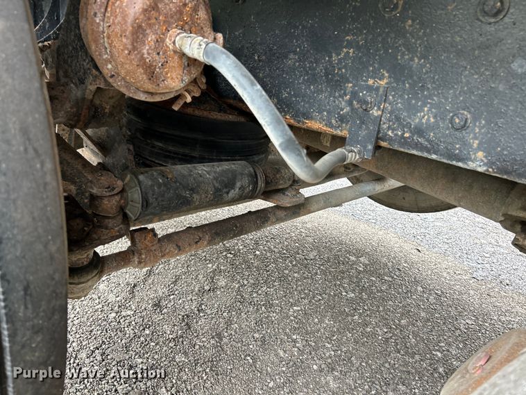 image for item EK3039 2000 Kenworth T800 dump truck