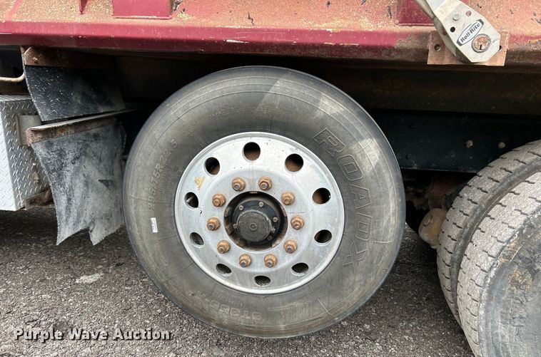 image for item EK3039 2000 Kenworth T800 dump truck