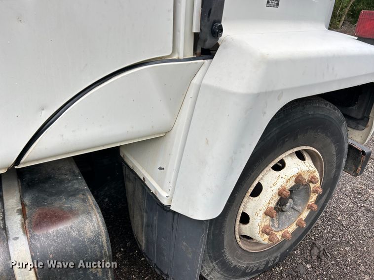 image for item EK3040 1998 Mack CS200P flatbed truck