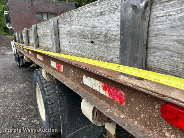 image for item EK3040 1998 Mack CS200P flatbed truck