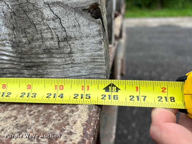 image for item EK3040 1998 Mack CS200P flatbed truck