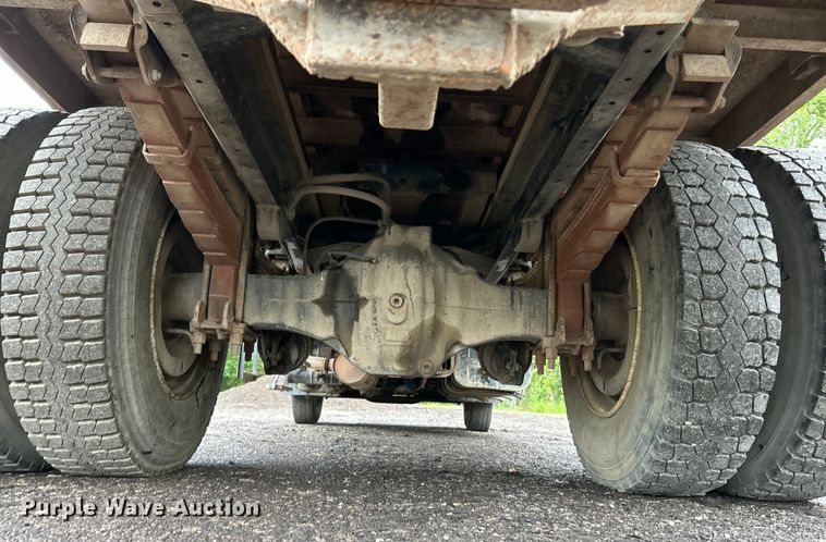 image for item EK3040 1998 Mack CS200P flatbed truck