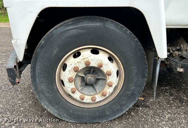 image for item EK3040 1998 Mack CS200P flatbed truck