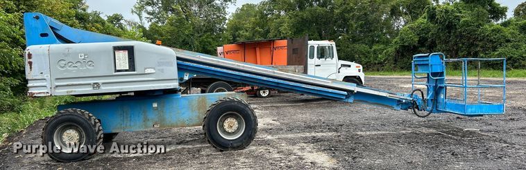 image for item EK3042 1999 Genie  S60 boom lift