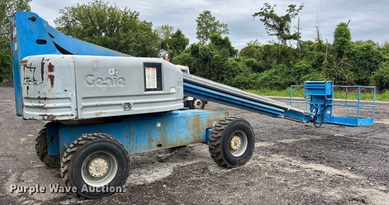 image for item EK3042 1999 Genie  S60 boom lift