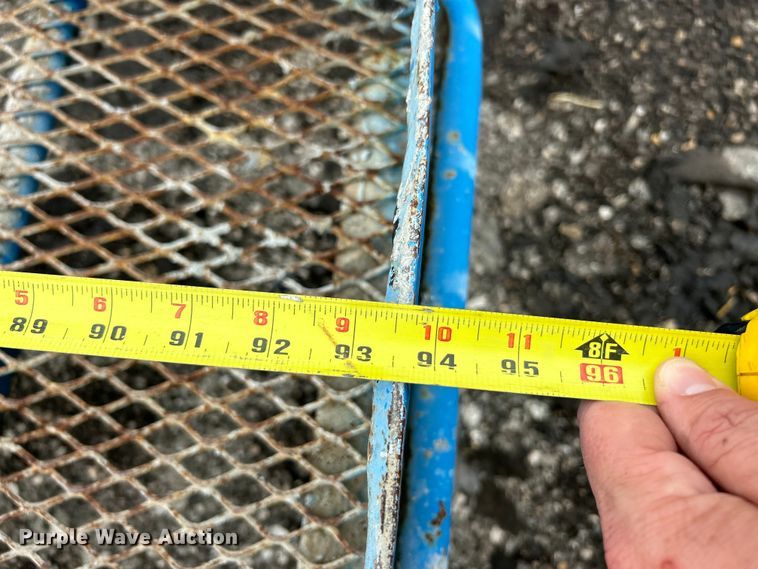 image for item EK3042 1999 Genie  S60 boom lift