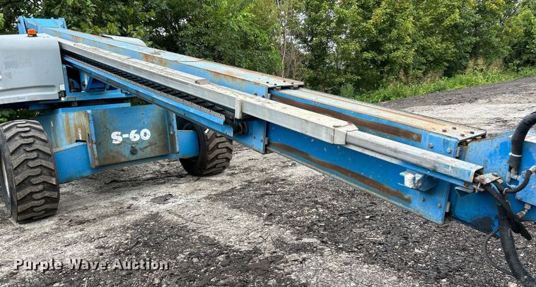 image for item EK3042 1999 Genie  S60 boom lift