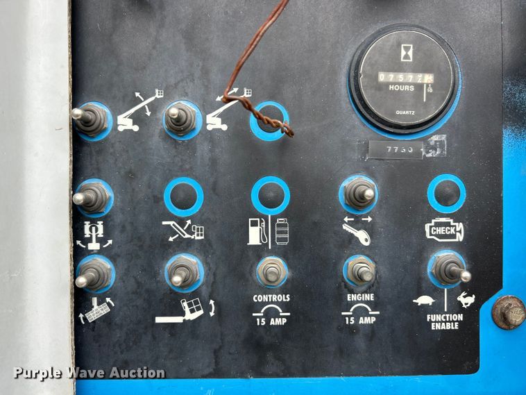 image for item EK3042 1999 Genie  S60 boom lift