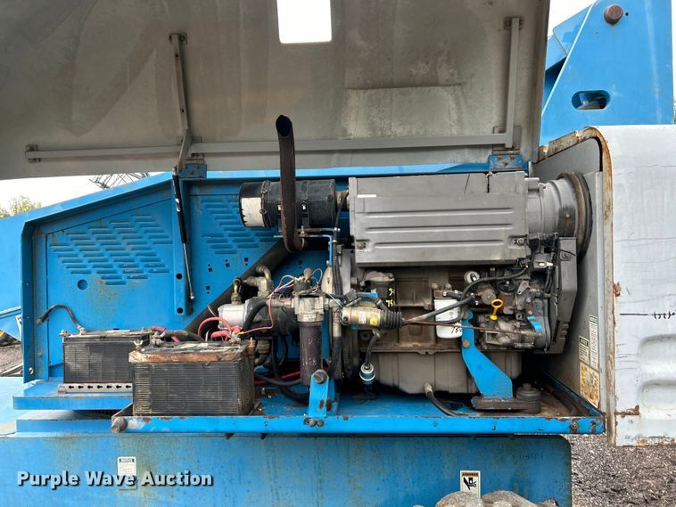 image for item EK3042 1999 Genie  S60 boom lift