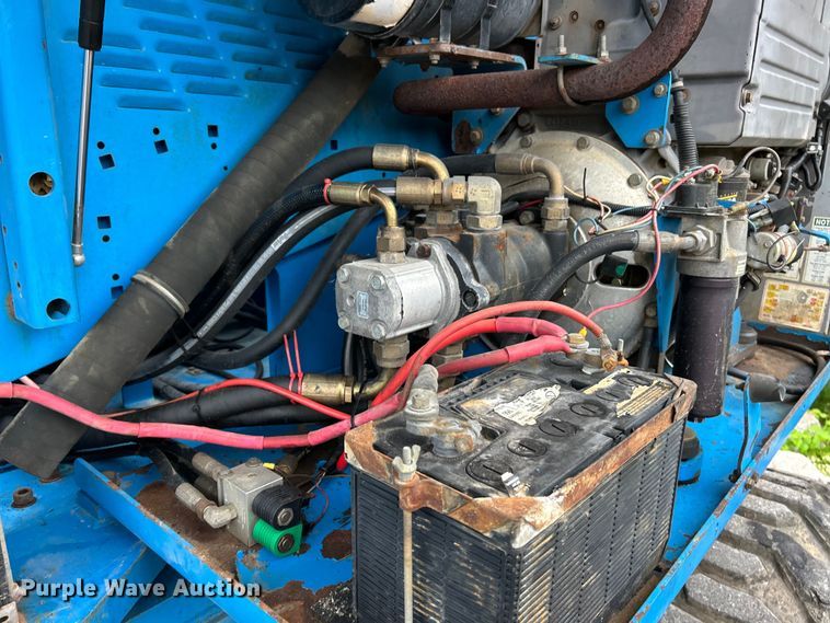 image for item EK3042 1999 Genie  S60 boom lift