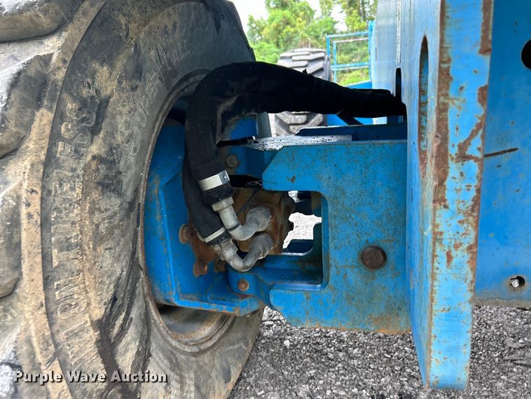 image for item EK3042 1999 Genie  S60 boom lift