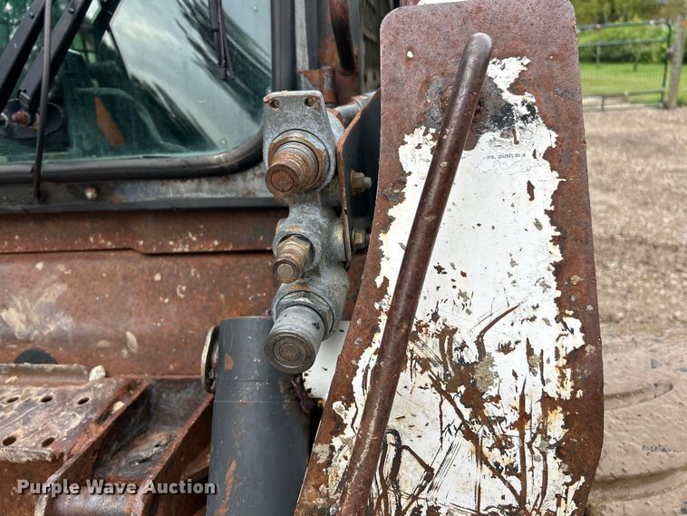 image for item EK3043 2003 Bobcat  S250 skid steer loader