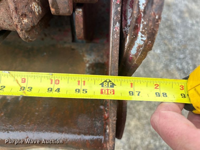 image for item EK3051 1997 Ford LT9000 dump truck