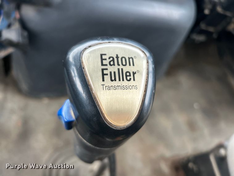 image for item EK3051 1997 Ford LT9000 dump truck