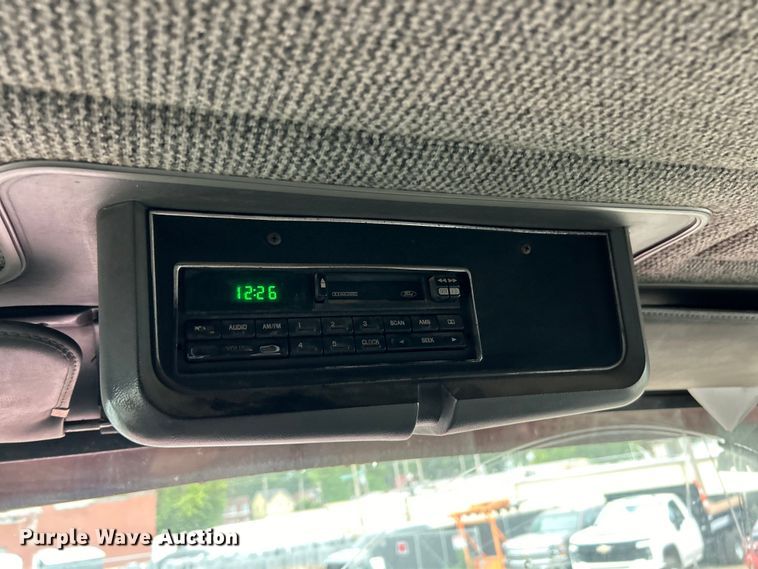 image for item EK3051 1997 Ford LT9000 dump truck