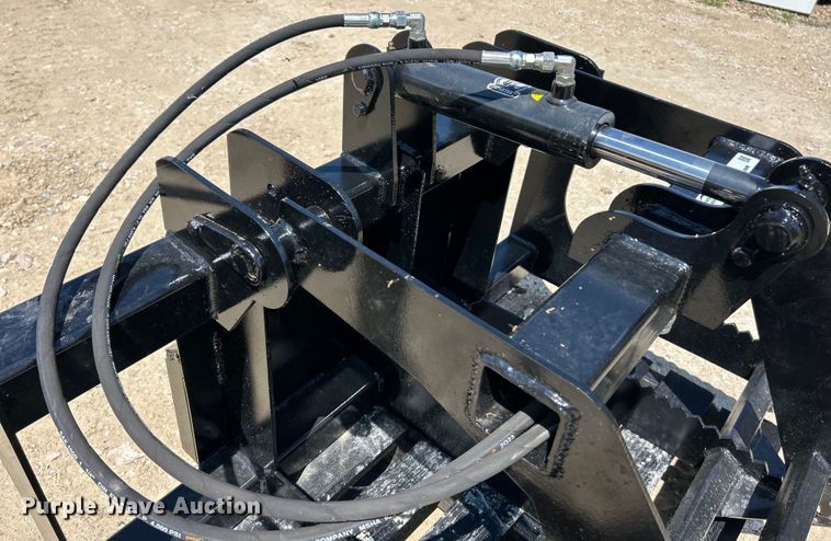 image for item EK3056 Patriot Implements compact utility loader rock grapple bucket