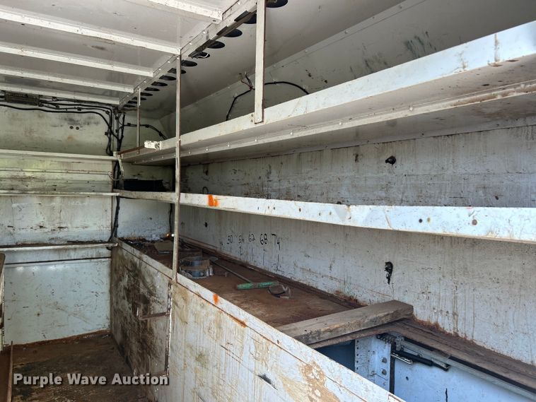 image for item EK3063 2014 Hino 338 utility / service truck