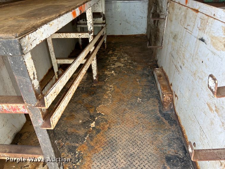 image for item EK3063 2014 Hino 338 utility / service truck