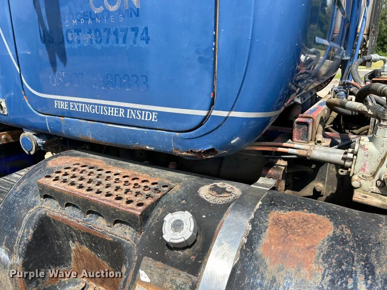 image for item EK3097 1994 Mack RD hook lift truck