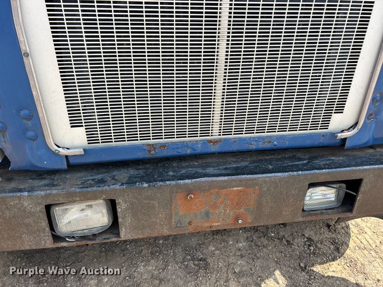 image for item EK3097 1994 Mack RD hook lift truck